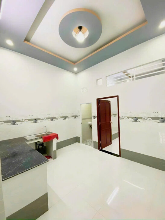 NHÀ THUÊ 4tr5/tháng-2pn HẺM TRẦN VĨNH KIẾT