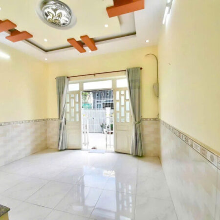 NHÀ THUÊ 5tr5/tháng-3pn 2maylanh HẺM PHẠM NGỌC HƯNG