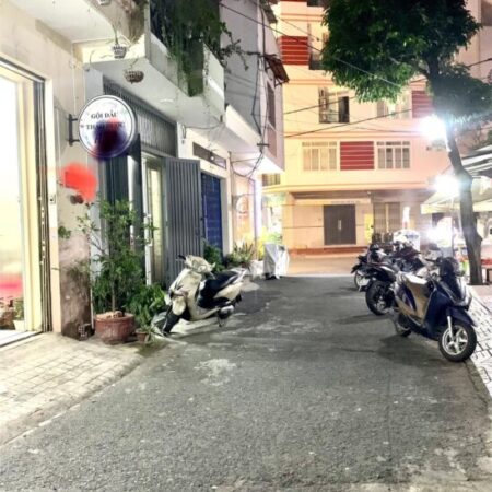 CĂN NHÀ 50M2 XE TẢI QUAY ĐÂU – ĐƯỜNG BẠCH ĐẲNG, TÂN BÌNH – GIÁ CHỈ 9.5 TỶ