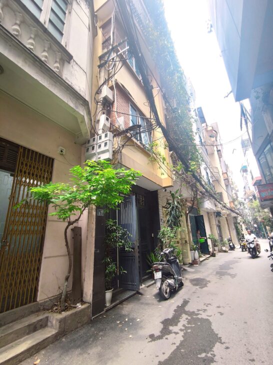 TRUNG TÂM THANH XUÂN – NGÕ Ô TÔ THÔNG – THOÁNG TRƯỚC SAU – PHÂN LÔ QUÂN ĐỘI – SỔ VUÔNG 40Mx5T GIÁ