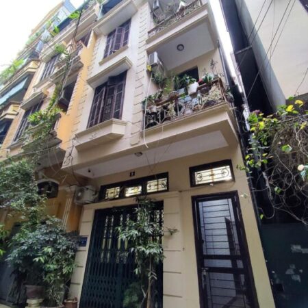 Bán Nhà Bùi Xương Trạch- NGõ ô tô tránh- 3 bước ra mặt phố- Cực thoáng sáng- 53m2- Nhỉnh 7 tỷ