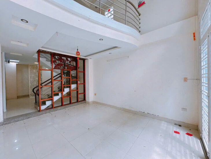 NHÀ ĐẸP, HXH, 5 TẦNG NGUYỄN THỊ THẬP 52,5 M2, 4X13, Ô TÔ NGỦ NHÀ – GIÁ CHỈ 8.5 TỶ