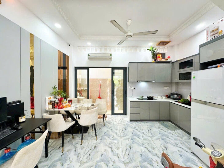 BÁN GẤP NHÀ ĐẸP 4 TẦNG – NGANG 5M – TT NHÀ BÈ – ĐƯỜNG XE TẢI TRÁNH – 50M2 – CHỈ NHỈNH 6,25 TỶ