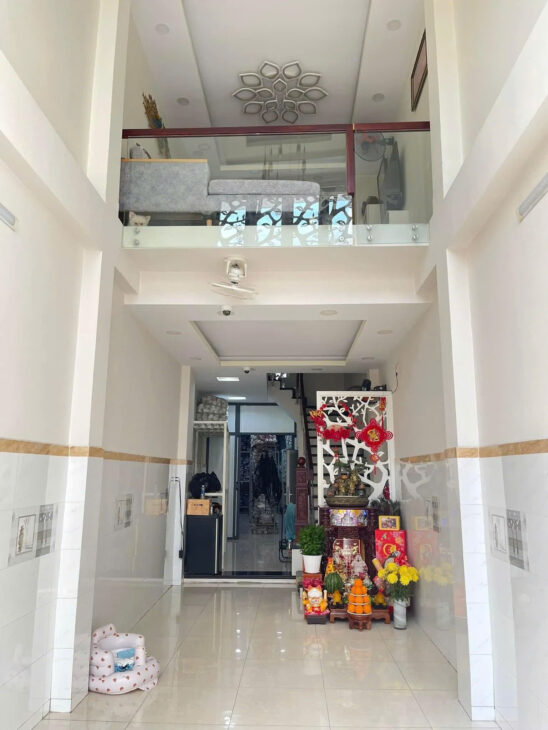 HXH 5 tầng đẹp ở ngay, 79m2 nở hậu tài lộc, Bàu Cát, giá chỉ 10 tỷ còn tl