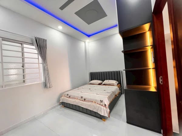 4ty550 SHR ngay TL12 gần uỷ ban phường Thạnh Lộc, full nội thất