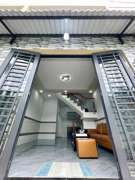 Nhà mới tinh cho thuê TL40 giá 5tr có máy lạnh, nhìn là thích liền