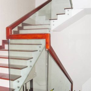 Tôi cho thuê nhà mới, hai cửa đi, Hoàng Văn Thái, 96m2x 5T vỉa hè 29 Tr