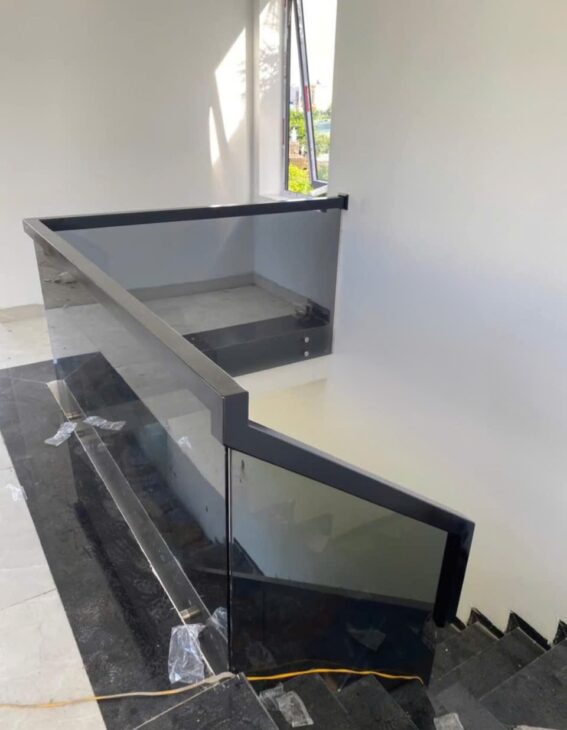 Tôi chủ nhà cho thuê nhà lô góc, mới,vỉa hè, 94m2- 5T, Giảng Võ_31 Tr