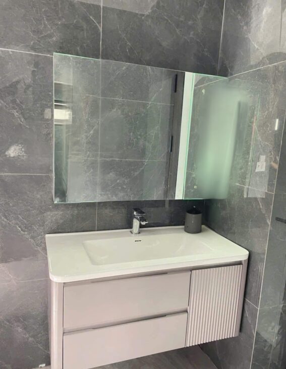 Nhà tôi cho thuê nhà hai cửa đi, mới,vỉa hè, 112m2- 4T, Đào Tấn_45 Tr