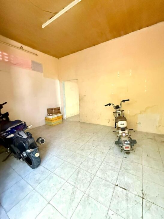 Bán Nhà HXH Bùi Đình Túy 40m2 Chỉ Hơn 5 Tỷ