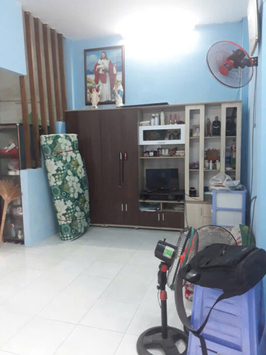 GẤP BÁN TRONG THÁNG GIẢM NGAY 300 TRIỆU CÒN 2.7 TỶ. + Sát mặt tiền Đường số 6, Dương Quảng Hàm