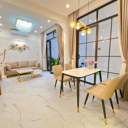Bán nhà Hoàng Liệt DT 46m2 x 5 tầng, giá 7.38 tỷ, ngõ rộng, gần đường, đẹp, ở luôn