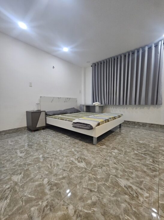 Bán nhà Hẻm 4m ngay Trần Hưng Đạo, Quận 5, 68m2 (4×17) 5 tầng 6PN full nội thất, Giảm 300 triệu