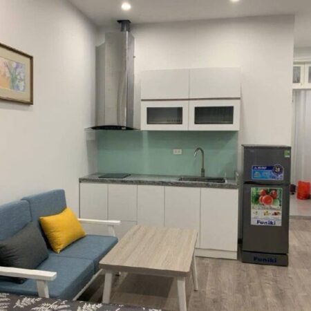 Bán nhà Việt Hưng -Dân xây –73m- 5 tầng – nở hậu- sát phố -9,7 tỷ ( Thương Lượng)