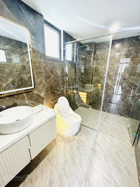 Bán nhà Kim Giang-45m2x5 tầng-ngõ to, gần đường lớn,nhà mới, đẹp,ở luôn, chỉ 7.86 tỷ, SĐCC