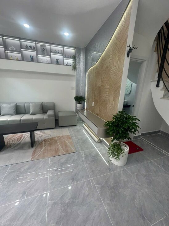 Giá 5.29 tỷ – Nhà 39m2 x 5 tầng BTCT lô góc 3 mặt hẻm, Xô Viết Nghệ Tĩnh, Phường 25 Bình Thạnh