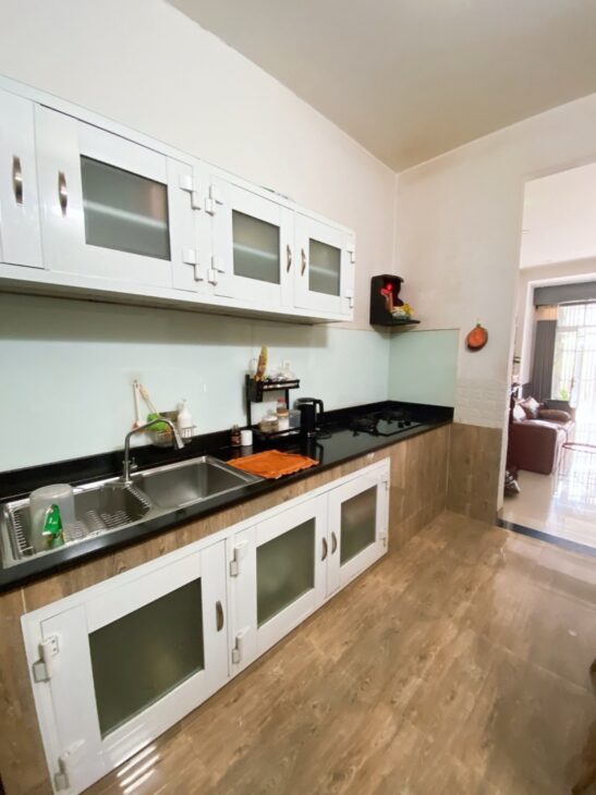 Bán nhà mặt phố Linh Đông, Thủ Đức, 95m², 2 tầng, sổ hồng. Giá 5,6 tỷ