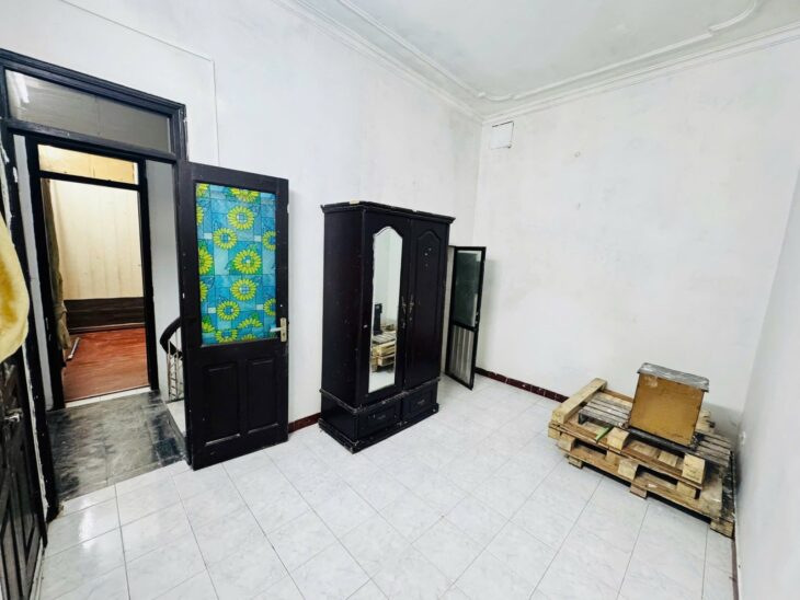 Cho thuê nhà Hồng Mai, 43m2, 3 tầng, 3 ngủ, 8.5 triệu ở gia đình, nhóm, Kinh doanh on