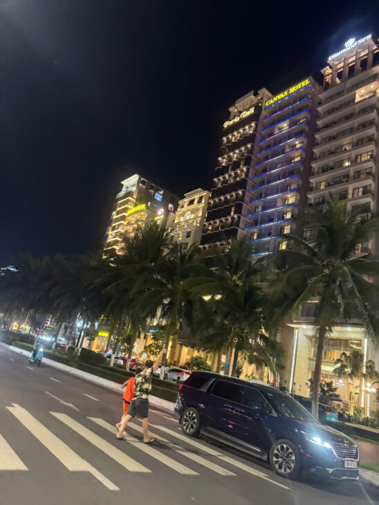 MT Đặng Vũ Hỷ gần Nguyễn Văn Thoại vị trí rất đẹp rất thích hợp xây căn hộ, khách sạn