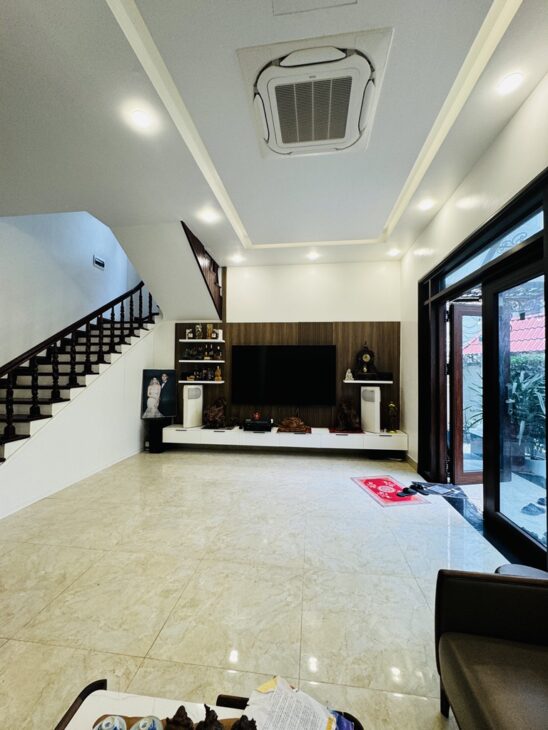 BÁN NHÀ NGỌC THỤY 25 tỷ 200m MẶT TIỀN 12m NGÕ THÔNG,LONG BIÊN