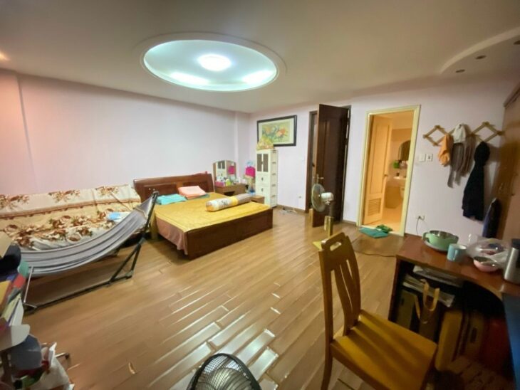 Nhà đẹp lô góc Kim Mã Ba Đình – 25m x 5T, tầng 2 đua 35m, ngõ thông, kinh doanh tốt – 7.5 tỷ