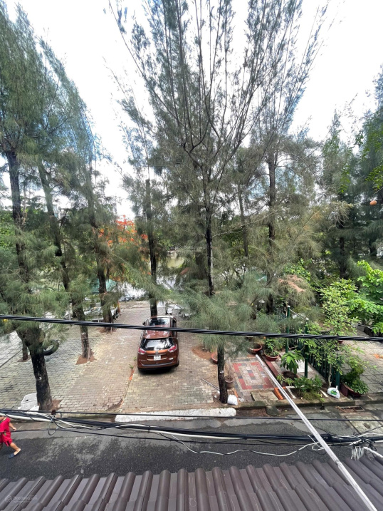 Nhà phố view sông đường số, phường Tân Phong, Q7. 4mx15m, 1trệt 2 lầu. DT sàn 150m2. Giá 12,9tỷ
