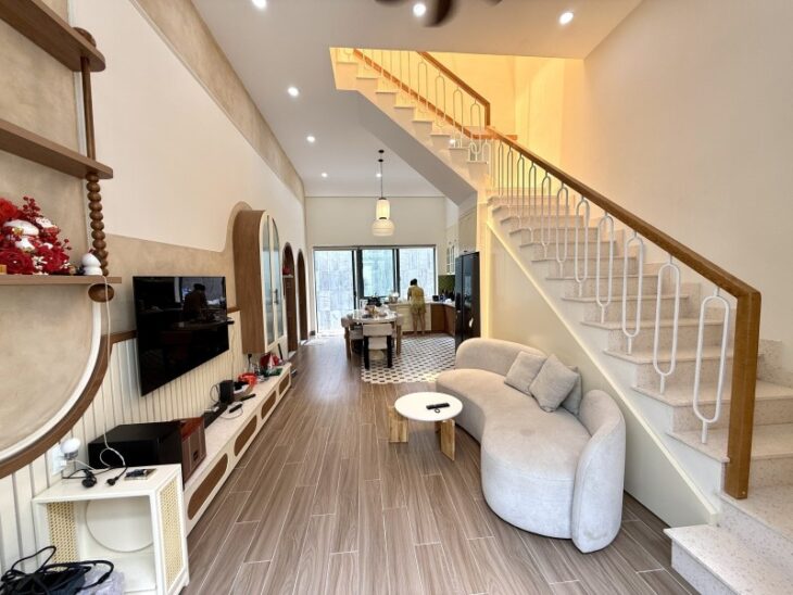 Bán nhà 93m², 2 tầng, 3PN, 4WC, 8.8 tỷ, Thủ Đức, Cây Keo