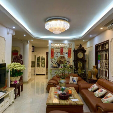 BÁN BIỆT THỰ LÁNG HẠ, ĐỐNG ĐA – 135M² – MT 10M – VỈA HÈ Ô TÔ TRÁNH – KINH DOANH- GIÁ 50 TỶ