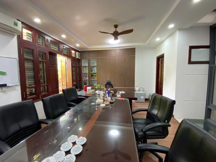 BÁN NHÀ PHỐ TRUNG KÍNH TO, CẦU GIẤY – 80M² – MT 6M – Ô TÔ TRÁNH – KINH DOANH – GIÁ 36.5 TỶ