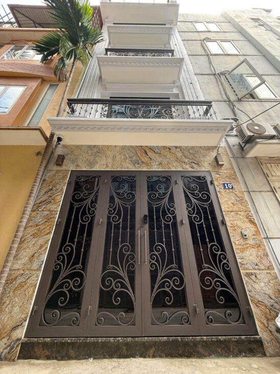 NGUYỄN KHANG – DÂN XÂY – NGÕ 3M – 50M RA PHỐ 32m2 5 tầng mặt tiền 4m Giá 10.8 tỷ