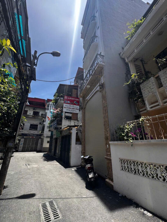 NHÀ MỚI VƯƠNG THỪA VŨ KINH DOANH THANG MÁY DT 51m2 7 tầng MT 4.2m Giá 22.55 tỷ