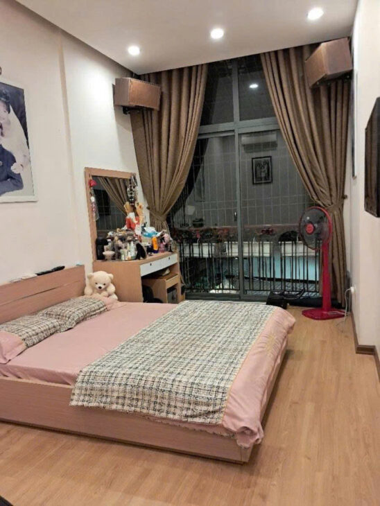 NHÀ ĐẸP THỔ QUAN TRUNG PHỤNG – NGÕ THOÁNG DT 42m2 4 tầng MT 3m Giá 9.7 tỷ