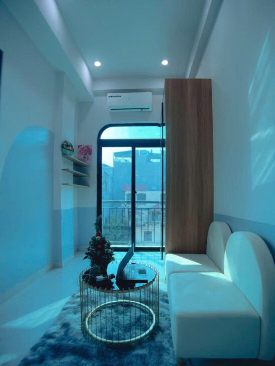 CCMN QUAN NHÂN – THANG MÁY – Ô TÔ – 29 PHÒNG – 96m2 8 tầng mt 4.6m Giá 35 tỷ