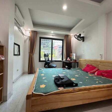 Bán Nhà Văn Chương Tôn Đức Thắng Kinh Doanh – Ô Tô. DT 43m2 5 tầng MT 3.5m Giá 13.5 tỷ