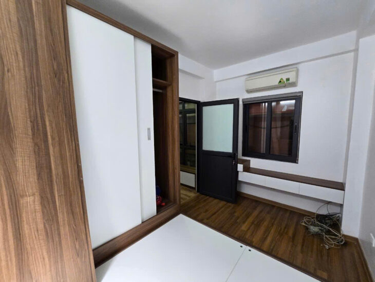 NHÀ ĐẸP TRƯỜNG CHINH – FULL NỘI THẤT – Diện tích 31m2 5 tầng mặt tiền 7m Giá 7.2 tỷ