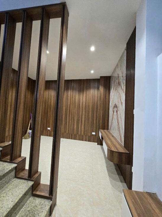 NHÀ ĐẸP TRƯỜNG CHINH – FULL NỘI THẤT – Diện tích 31m2 5 tầng mặt tiền 7m Giá 7.2 tỷ