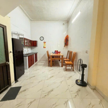 MẶT PHỐ NGUYỄN NGỌC NẠI – KINH DOANH ĐỈNH DT 45m2 4 tầng mặt tiền 3.9m Giá 20 tỷ