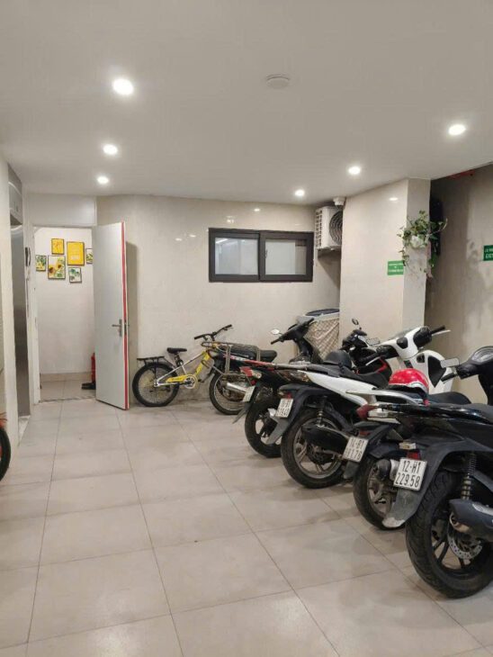 CCMN NGUYỄN KHANG – THANG MÁY – FULL ĐỒ – TỔNG 9PN 75m2 7 tầng mt 6.6m Giá 27 tỷ