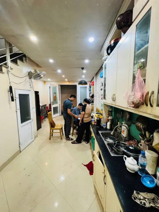Bán Nhà Trung Liệt 38m2. 5 tầng. mặt tiền 4m giá 8.99 tỷ Đống Đa Hà Nội