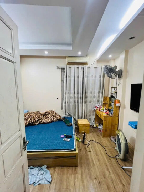 Bán Nhà Trung Liệt 38m2. 5 tầng. mặt tiền 4m giá 8.99 tỷ Đống Đa Hà Nội
