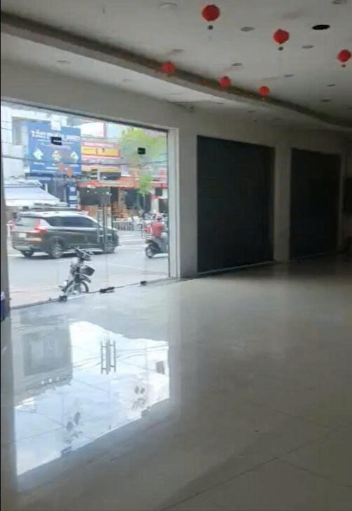 MBKD Lê Văn Quới 320m2(17×18) vị trí đắc địa thích hợp KD đa ngành.