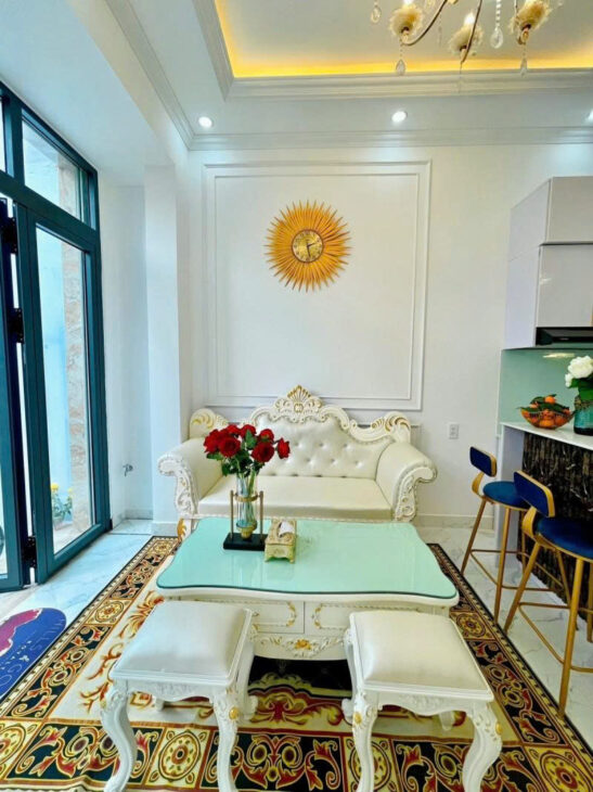 SIÊU PHẨM NHÀ ĐẸP-LÊ HỒNG PHONG Q10-HƠN 5 tỷ-Xe dỗ trước cửa