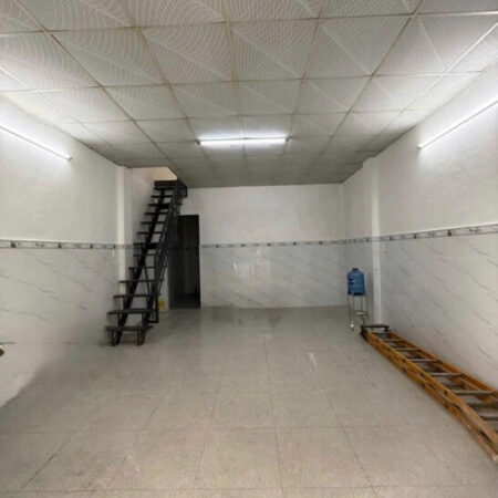 Nhà đẹp ngay Lý Thường Kiệt Q,10-Giá hơn 6 tỷ-hẻm thông nhiều đường-tiện ích xung quanh