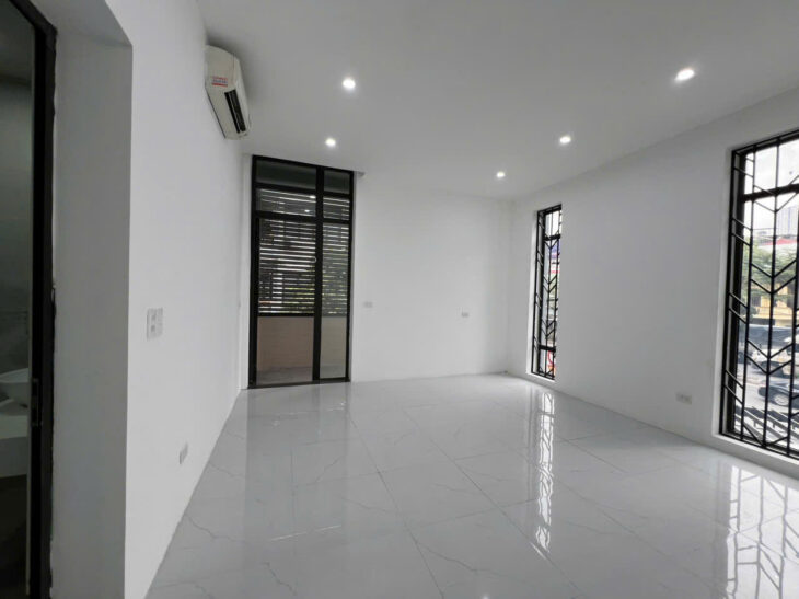 Cho thuê biệt thự 3 tầng khu Mộ Lao, 120m²/sàn, kinh doanh hoặc làm văn phòng đều đẹp