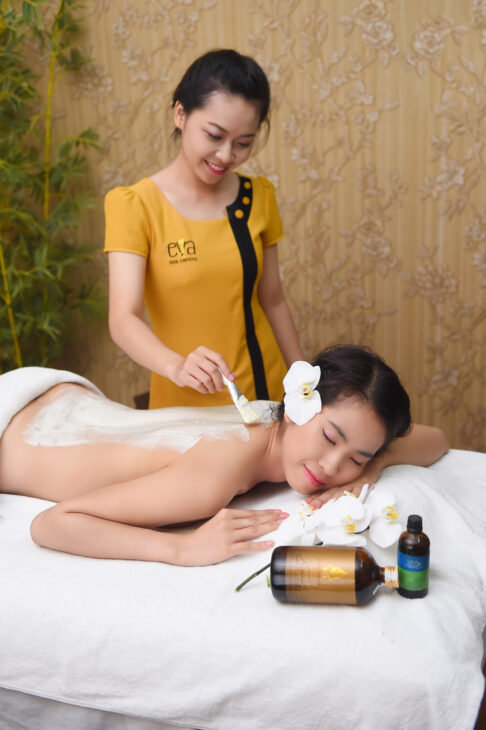 Tắm dưỡng da 4 trong 1, Eva Spa Cần Thơ