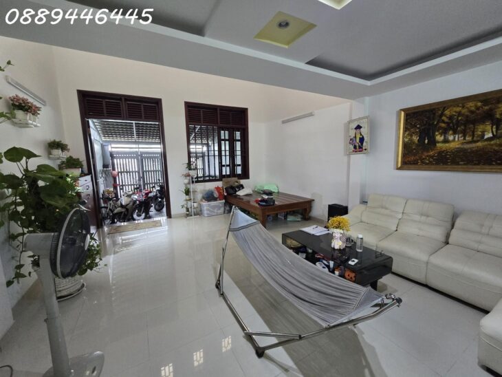 LINH ĐÔNG – NHÀ ĐẸP 100M² 2 TẦNG – HẺM 8M, XE HƠI NGỦ TRONG NHÀ