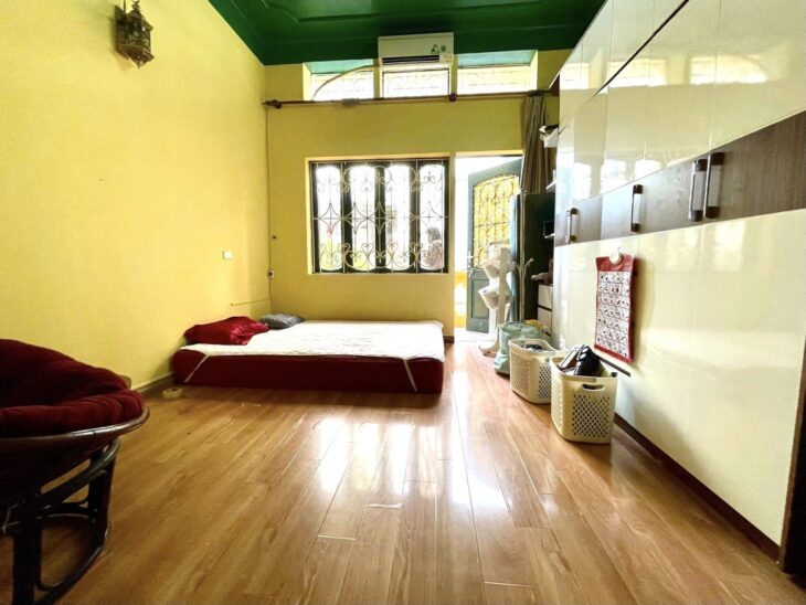Bán nhà Kim Mã, Ba Đình, ngõ nông 3 gác, 54m2, 4 tầng, Mt 4.3m, chỉ 11.3 tỷ