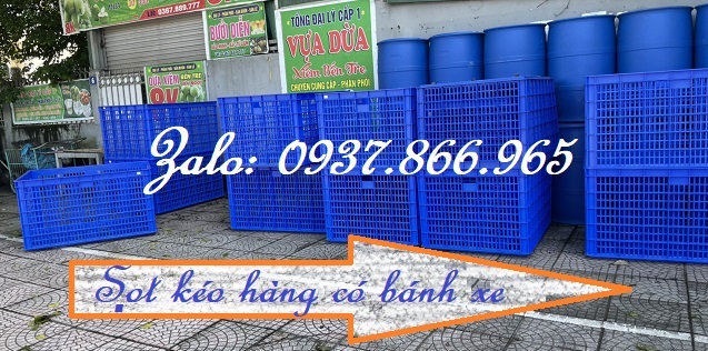 Sọt có bánh xe dùng kéo hàng trong xưởng may, Sọt chứa hàng, sọt có bánh xe dưới đáy