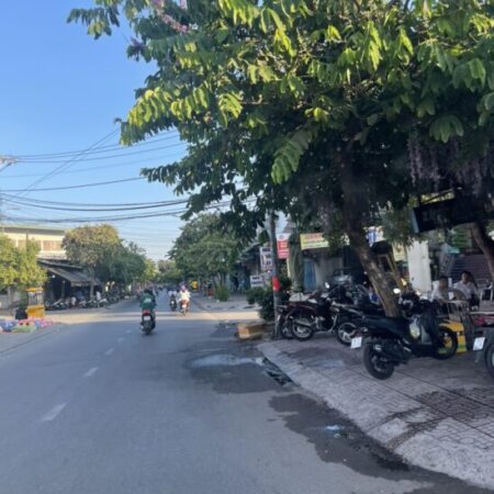 Bán nhà mặt tiền 14x30m giá 17 tỷ Đường Song Hành