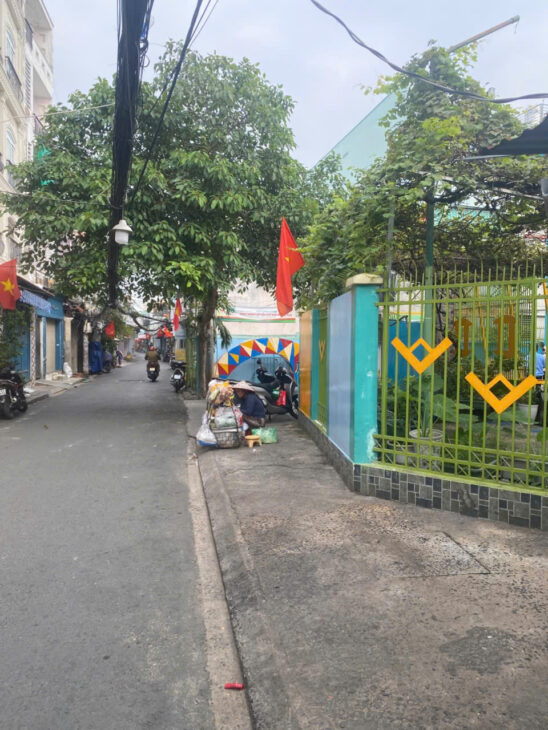 HOT, KẸT TIỀN BÁN GẤP ÂU DƯƠNG LÂN [P3Q8] DT: 40M2 (3.9X10.2M)2T CHỈ 4.65 TỶ